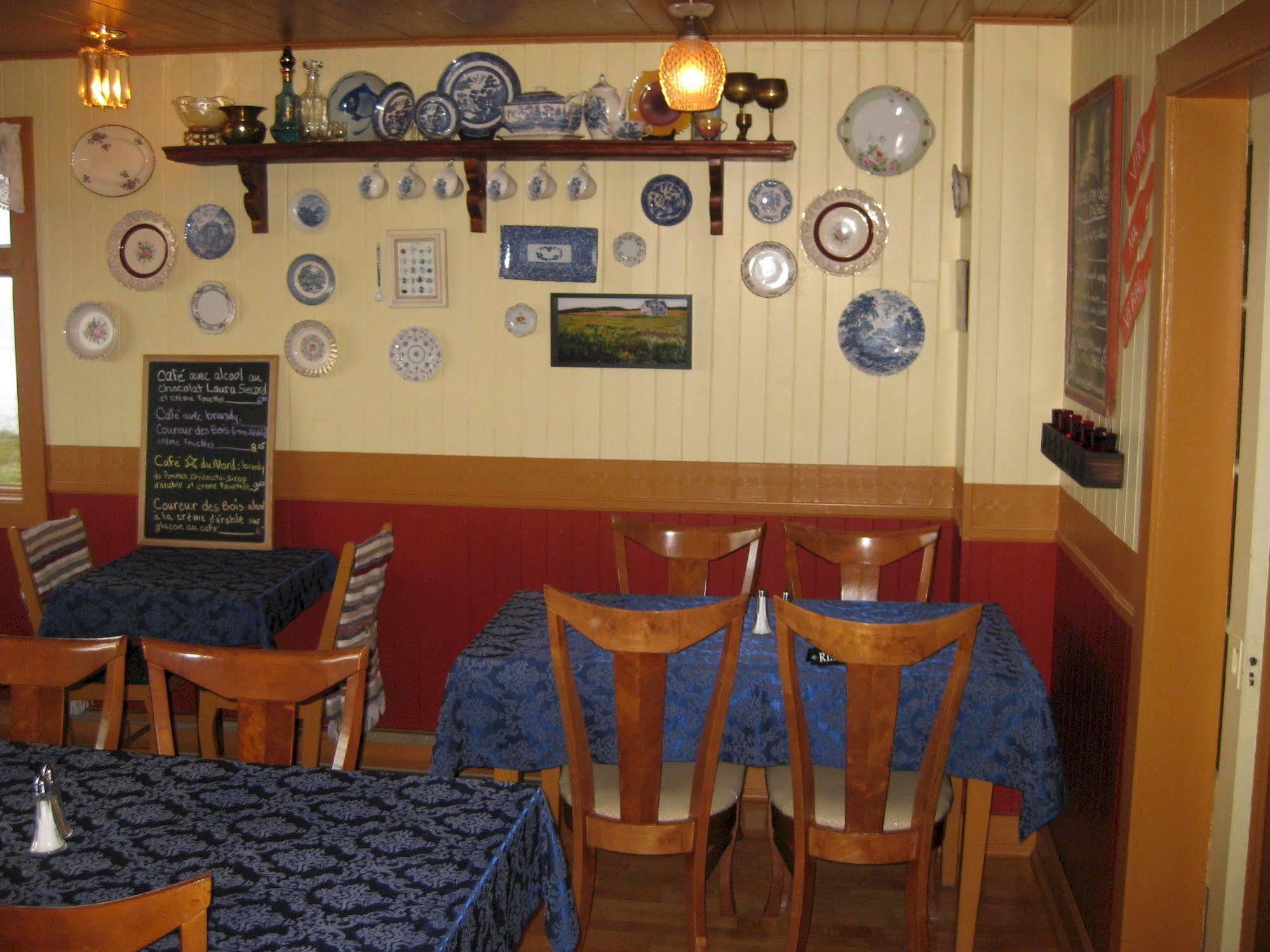 Restaurant-Motel L'Etoile Du Nord Pointe a la Fregate Εξωτερικό φωτογραφία